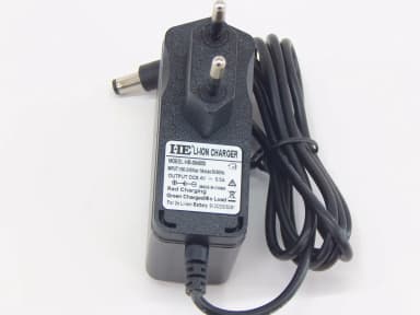 Зарядное устройство HB-084050 для тележек CW 8,4V/0,5A (Charger) горизонтальное — фото 2